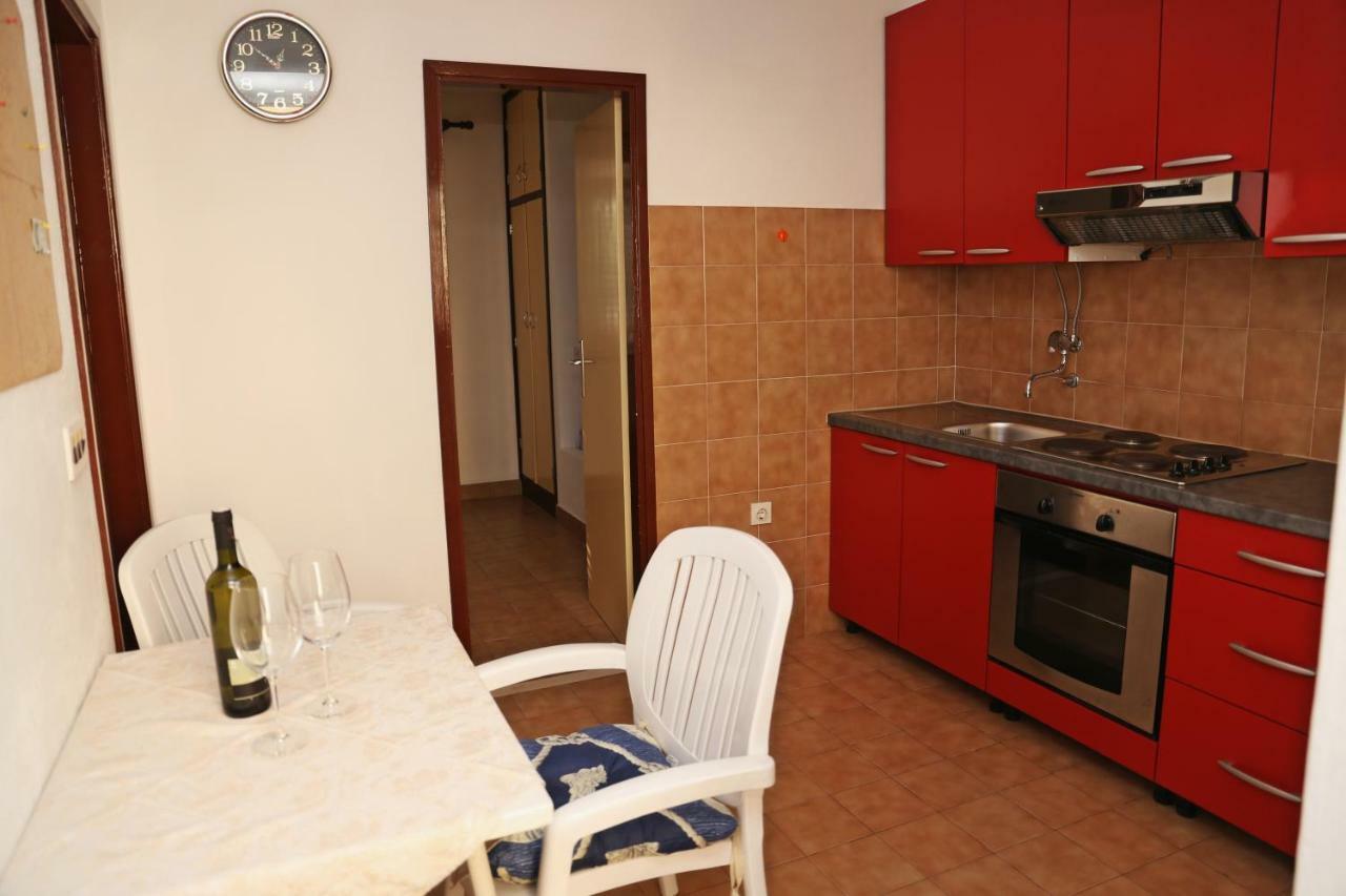 Apartments Katica Lumbarda Bagian luar foto