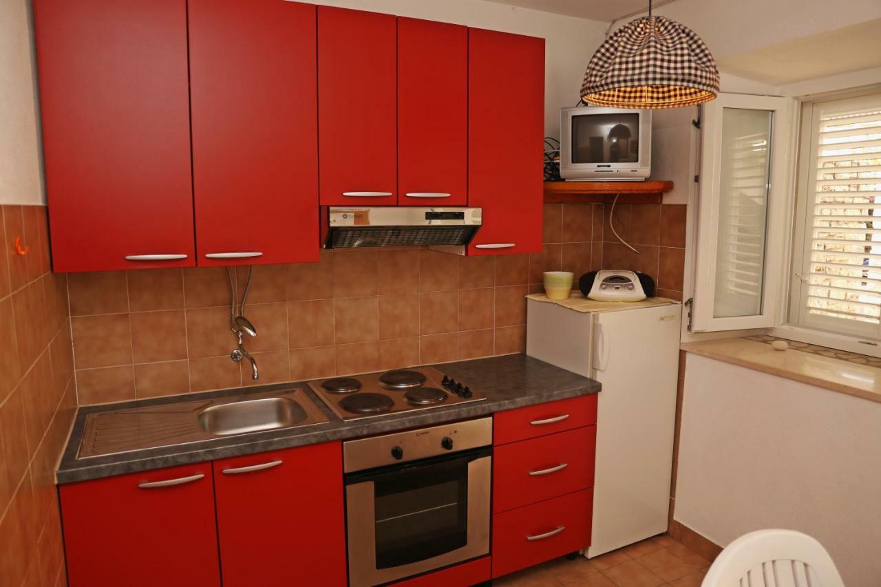 Apartments Katica Lumbarda Bagian luar foto