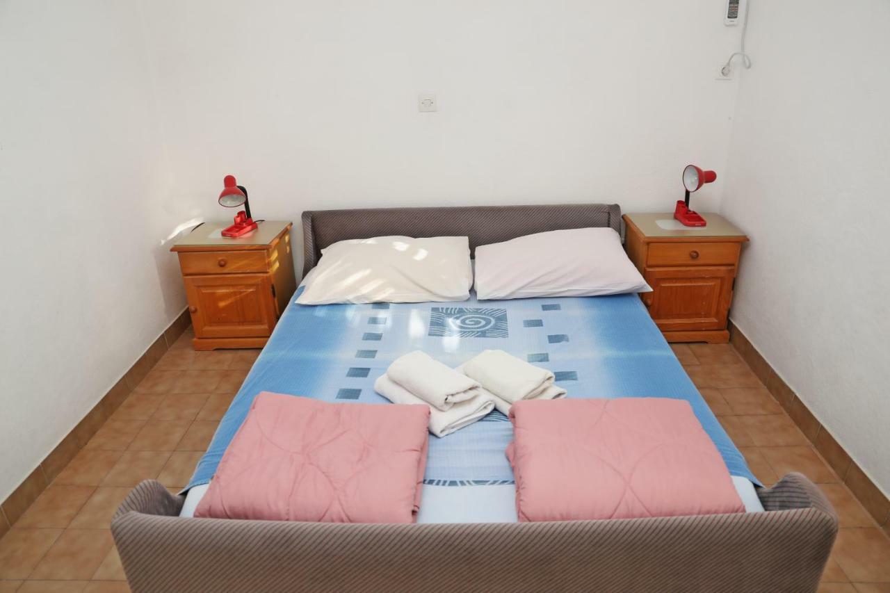 Apartments Katica Lumbarda Bagian luar foto